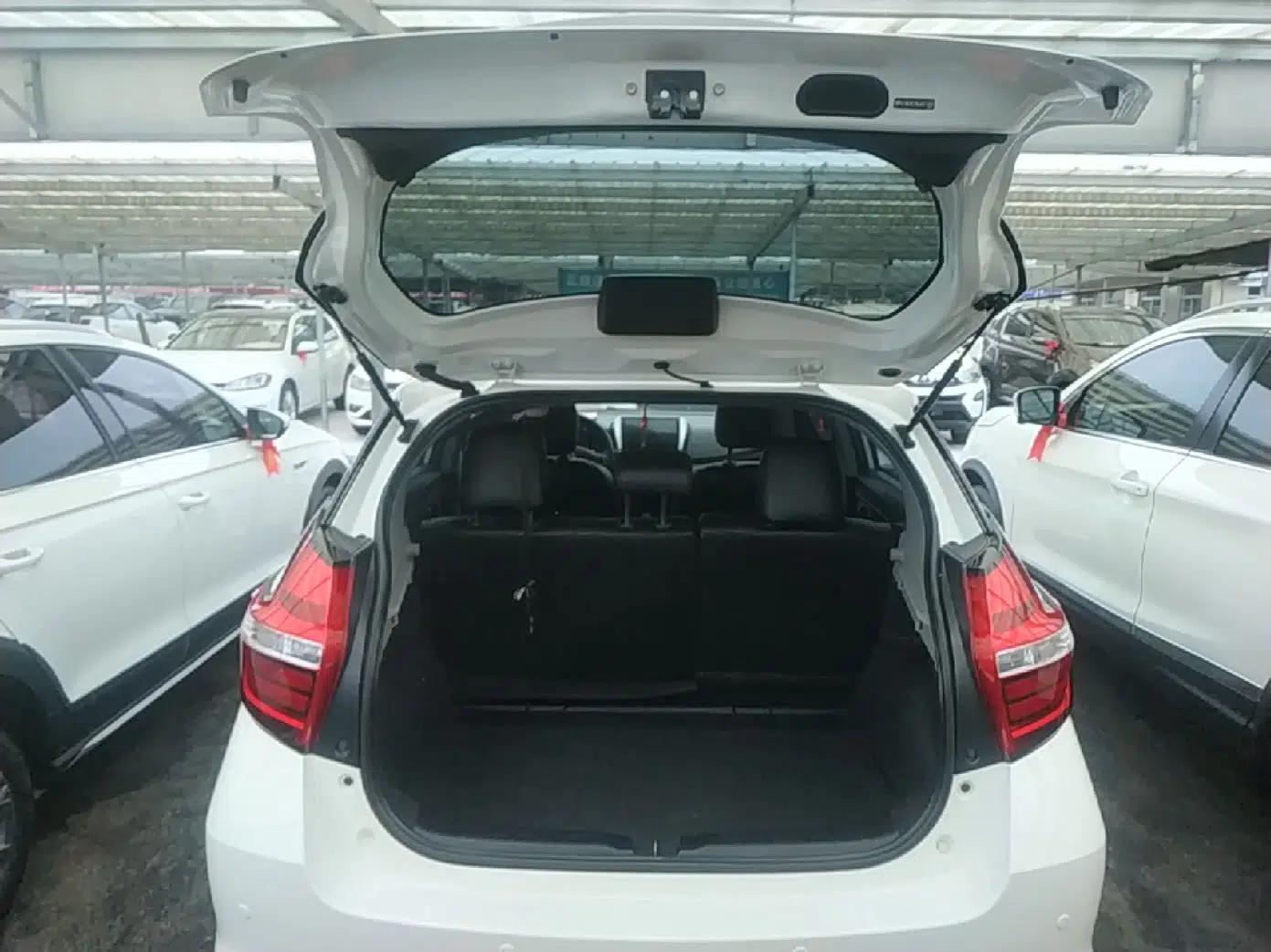 Toyota Vios FS 2017 1.5L CVT Fengchi Edition — миниатюра 22