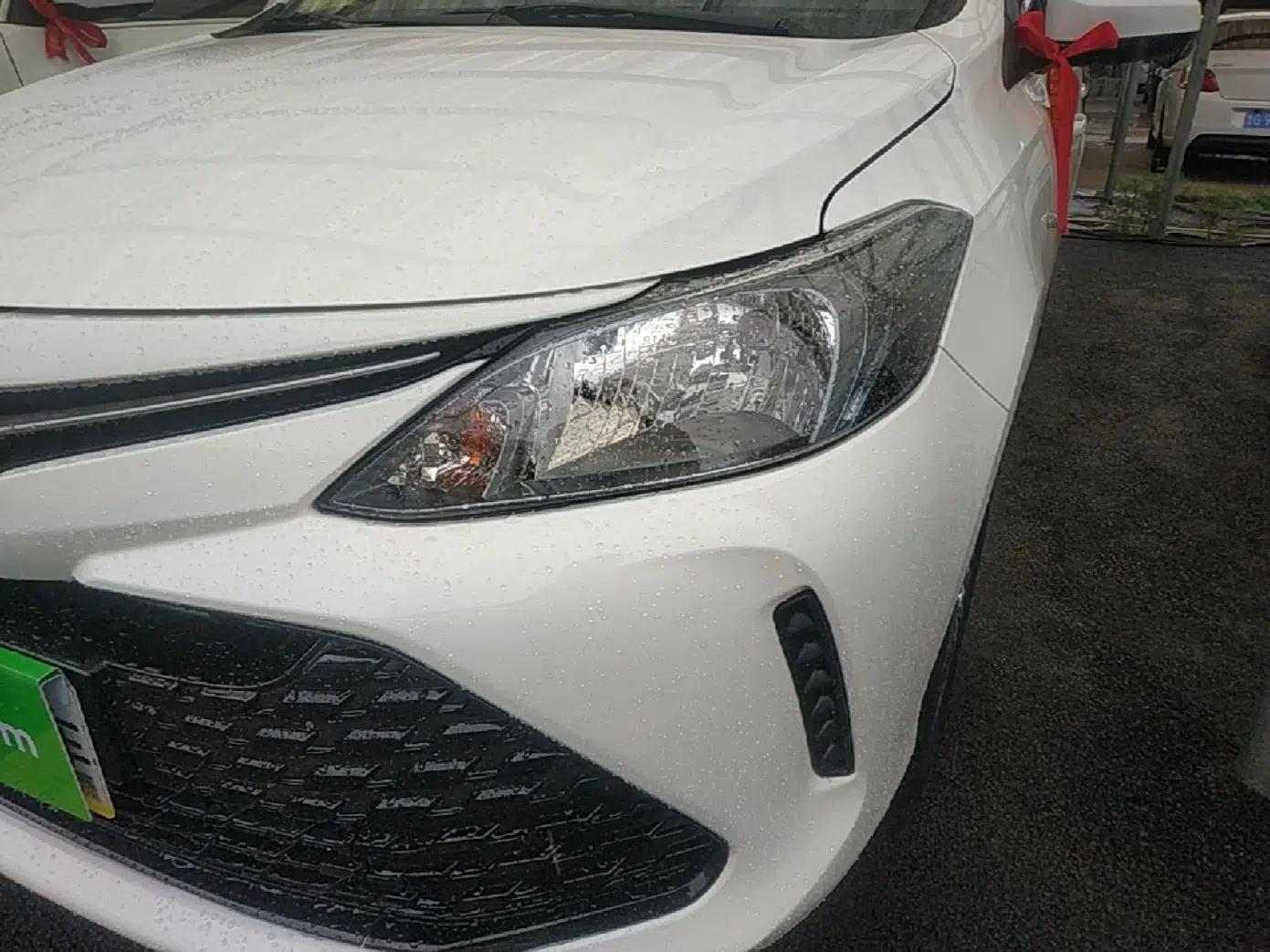 Toyota Vios FS 2017 1.5L CVT Fengchi Edition — миниатюра 9