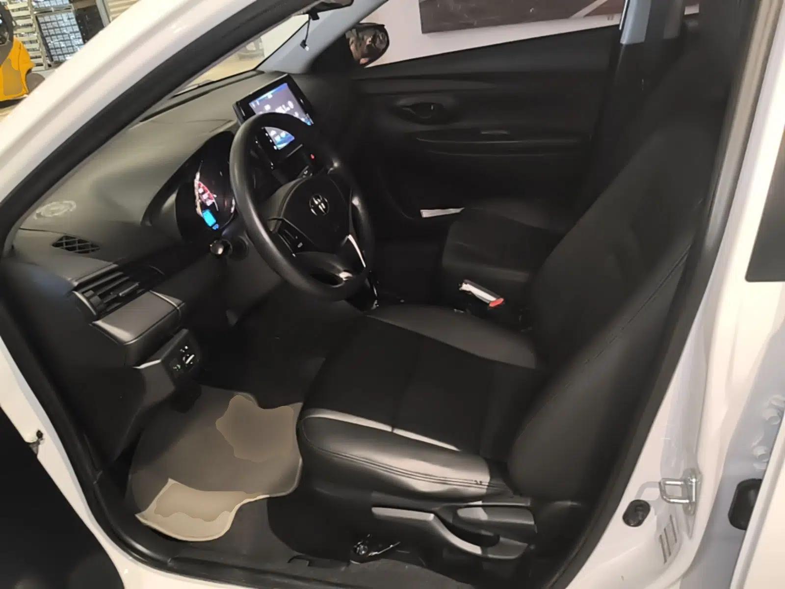 Toyota Vios FS 2021 1.5L CVT Fengchi Edition — миниатюра 17