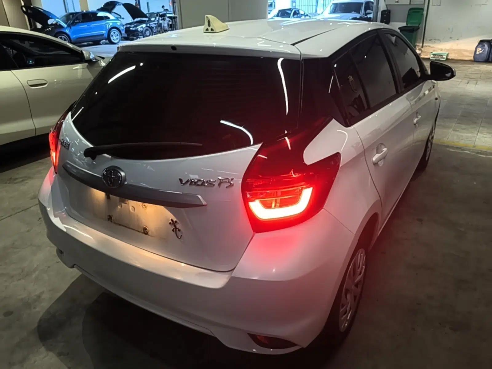 Toyota Vios FS 2021 1.5L CVT Fengchi Edition — миниатюра 4