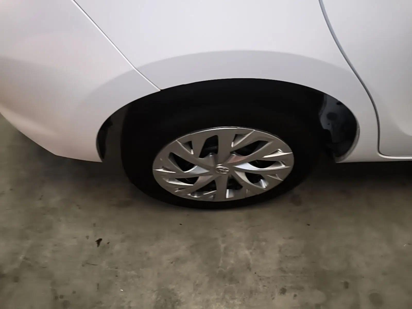 Toyota Vios FS 2021 1.5L CVT Fengchi Edition — миниатюра 10