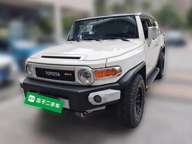Toyota FJ Cruiser 