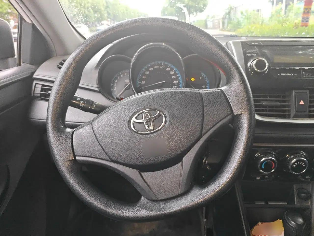 Toyota YARiS L Zhi Xiang 2017 1.5E CVT Dynamic Edition — миниатюра 11
