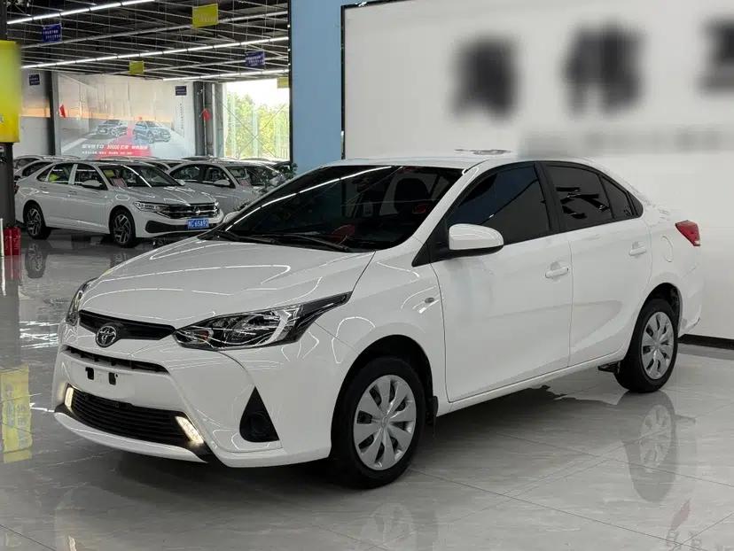 Toyota YARiS L Zhi Xiang 2021 1.5L CVT Leading Edition — миниатюра 1