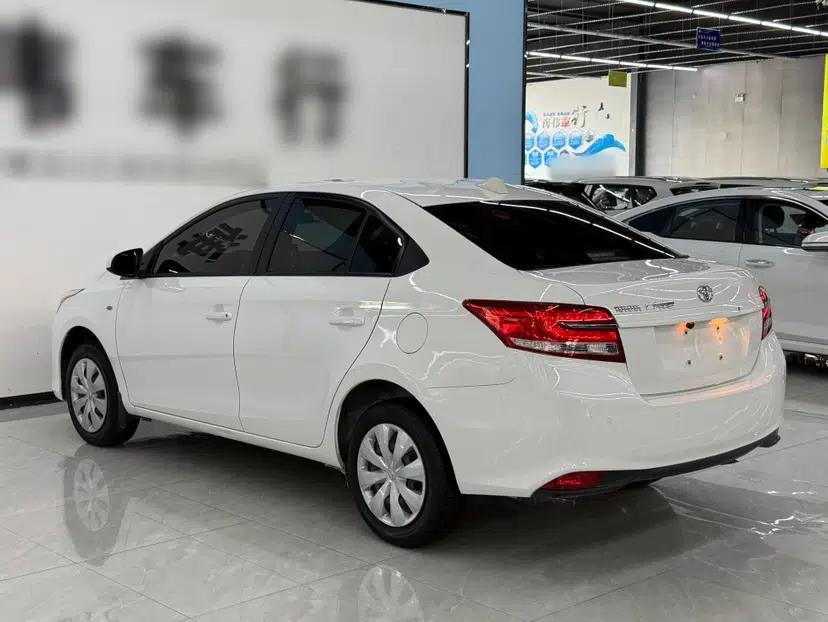 Toyota YARiS L Zhi Xiang 2021 1.5L CVT Leading Edition — миниатюра 4