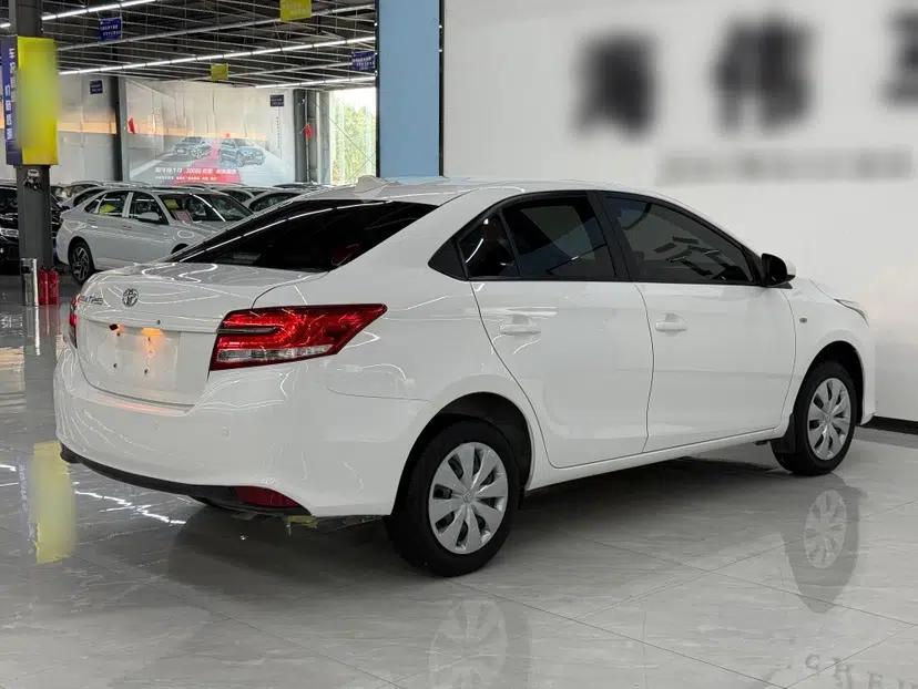 Toyota YARiS L Zhi Xiang 2021 1.5L CVT Leading Edition — миниатюра 6