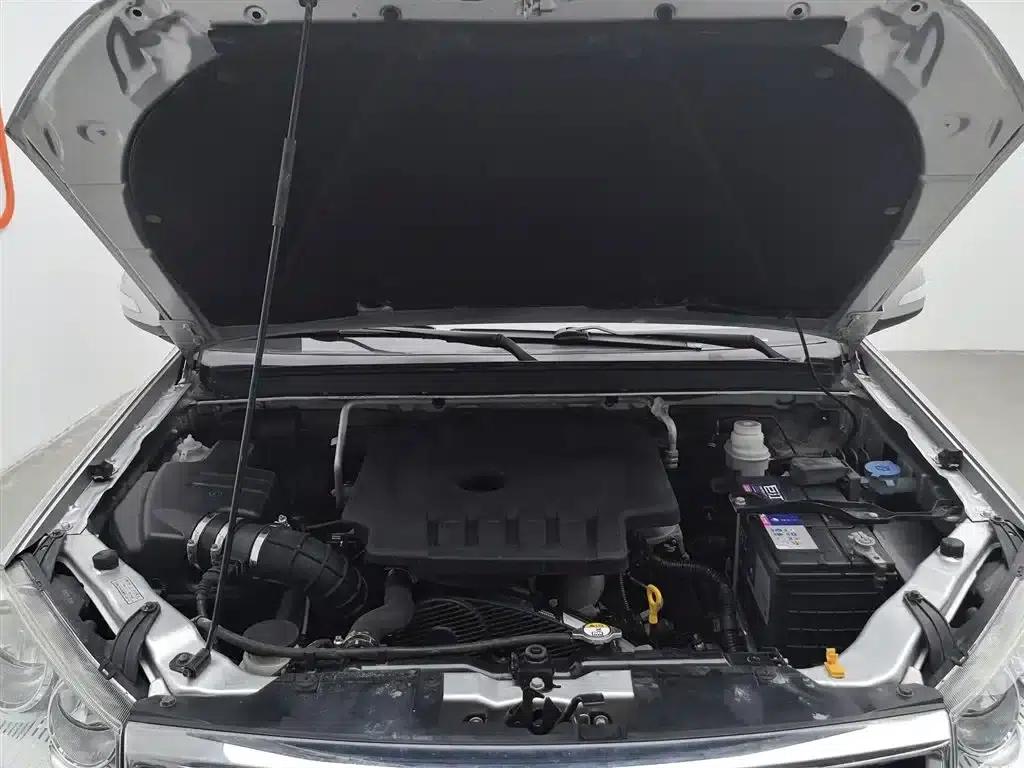 Wingle 5 2017 2.0T European Edition Diesel 2WD Entry-level Model with Large Double Cab GW4D20E — миниатюра 6
