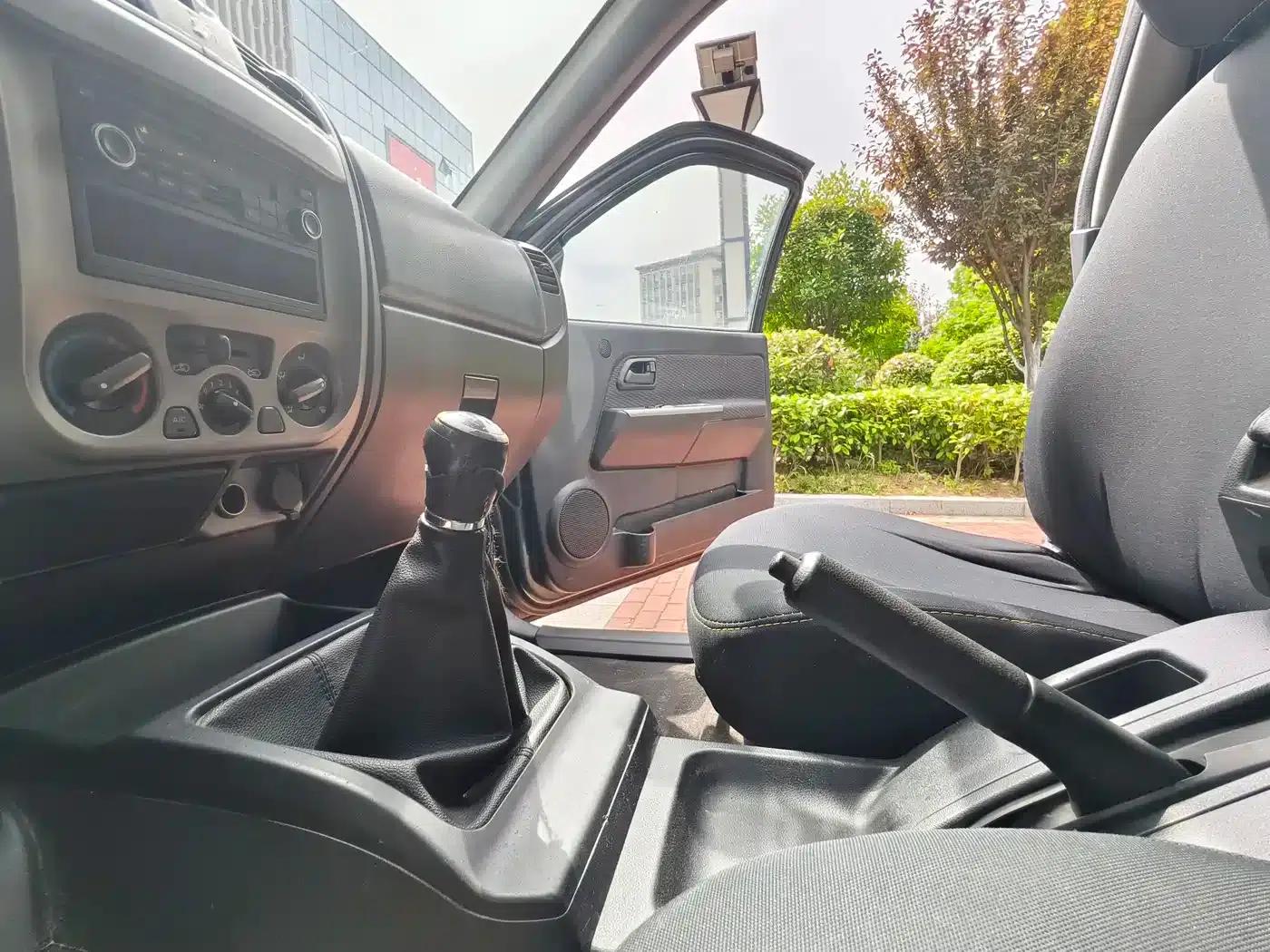 Wingle 5 2016 2.8T 2WD Entry-level Model GW2.8TC Double Cab GW2.8TC — миниатюра 11