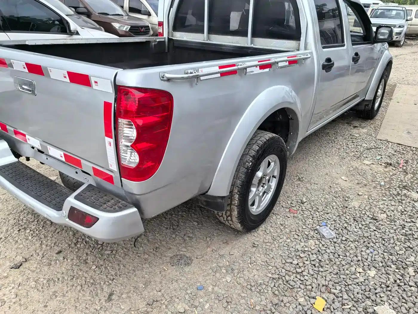 Wingle 5 2017 2.0T European Edition Diesel 2WD Elite Model with Large Double Cab GW4D20B — миниатюра 8