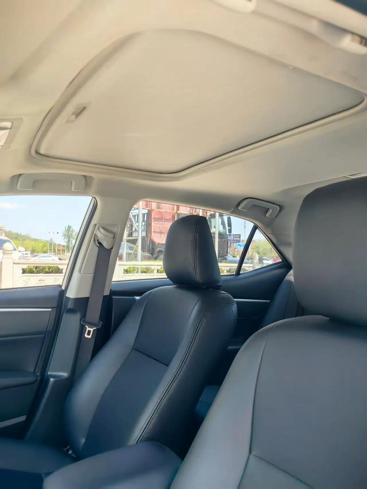 Toyota Corolla Hybrid E+ 2019 1.8L E-CVT Leading Edition — миниатюра 15