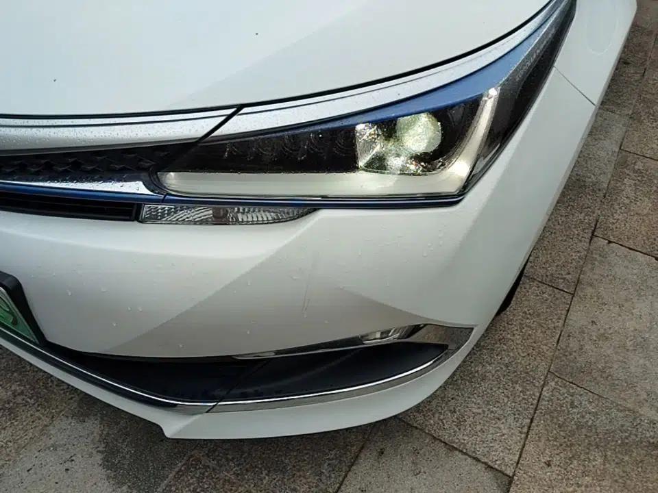 Toyota Corolla Hybrid E+ 2019 1.8L E-CVT Flagship Edition — миниатюра 5
