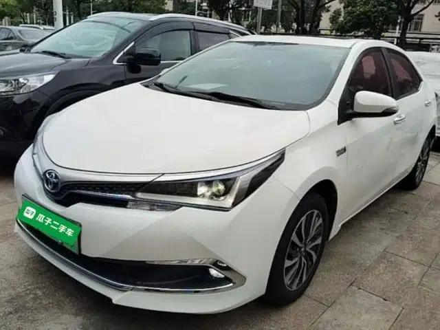 Toyota Corolla Hybrid E+ 2019 1.8L E-CVT Flagship Edition