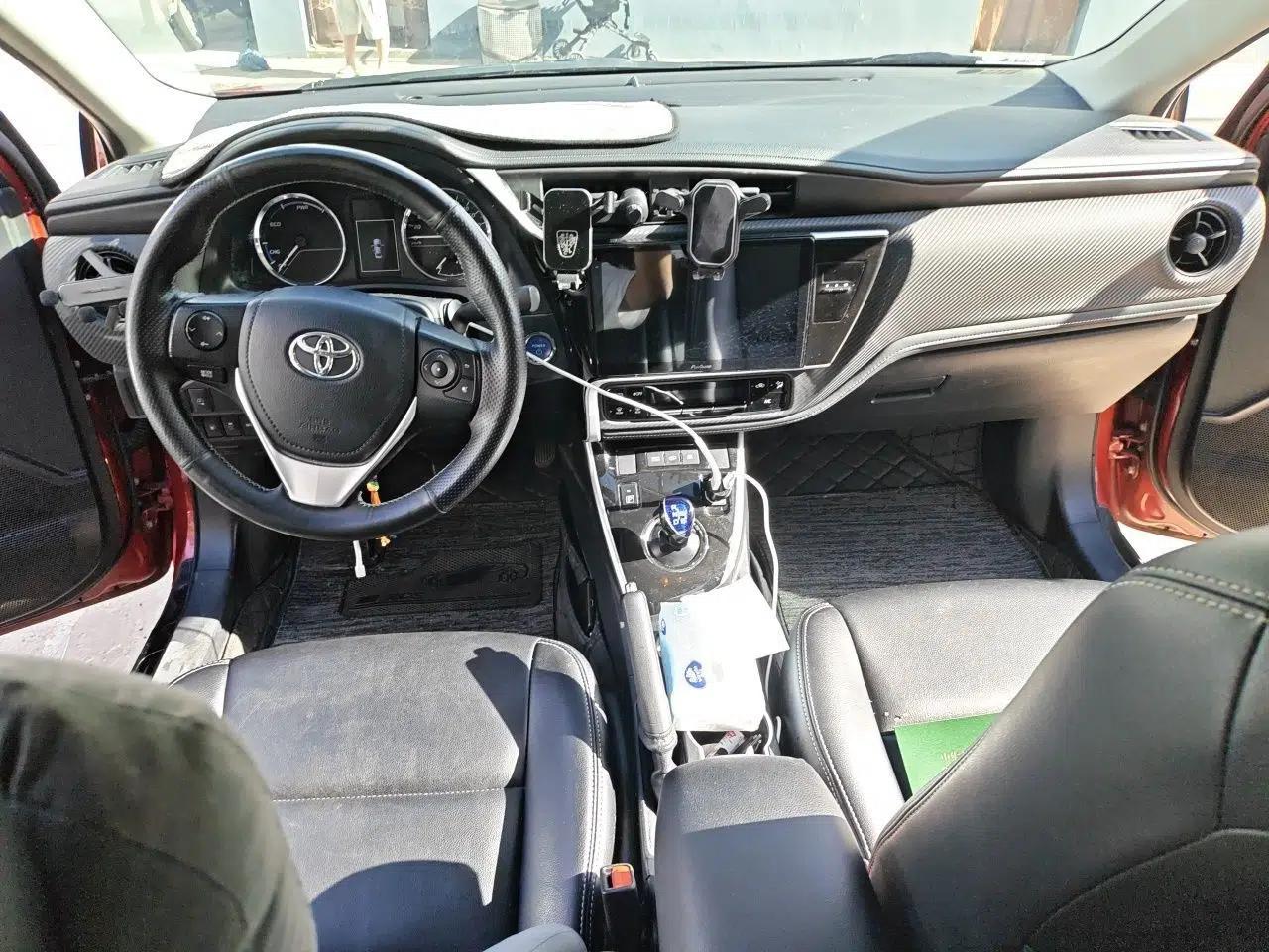 Toyota Levin Hybrid E+ 2019 1.8L PH GS E-CVT Elite Edition — миниатюра 10