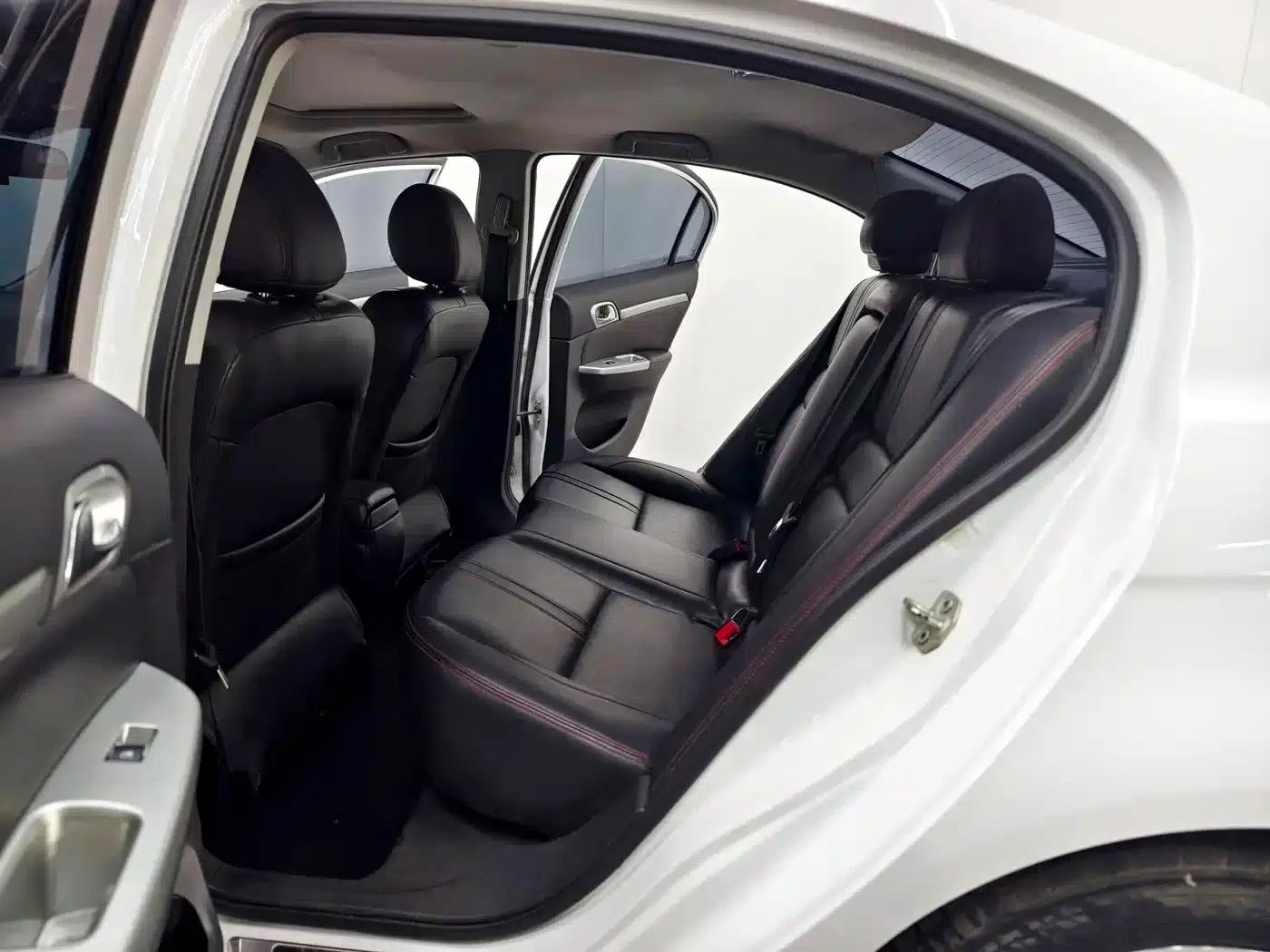 Great Wall C50 2012 1.5T Manual Elite — миниатюра 13