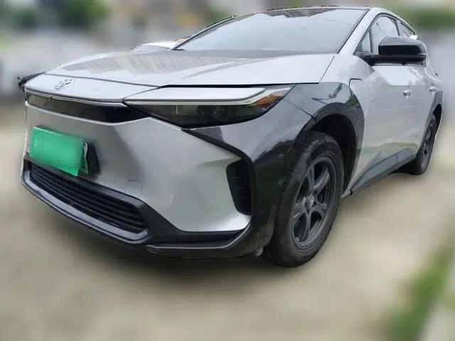Toyota FAW bZ4X 2022 Two-Wheel-Drive Long-Range JOY Edition