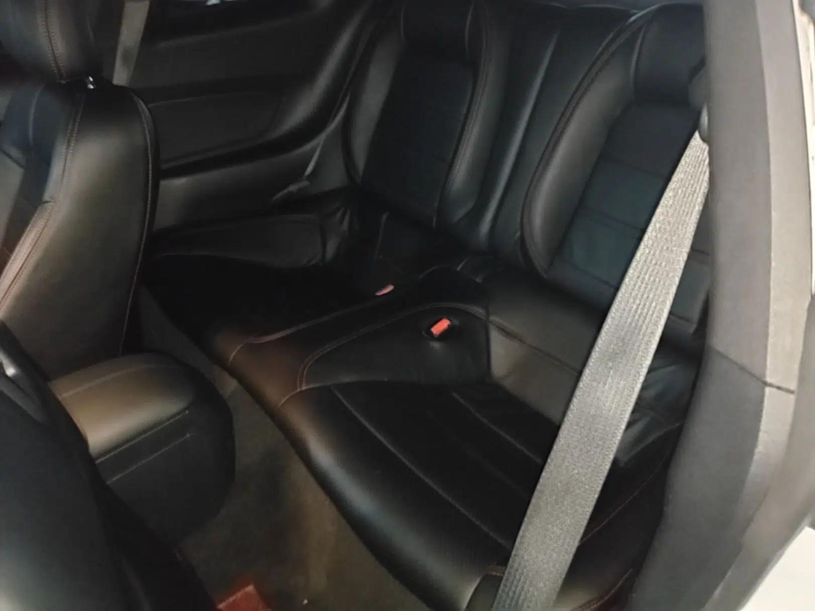 Ford Mustang 2016 2.3T Automatic Middle East Version — миниатюра 20