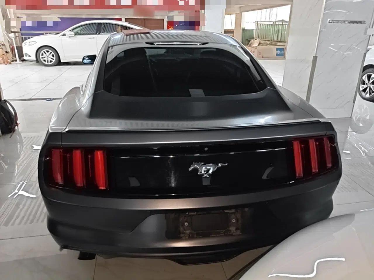 Ford Mustang 2016 2.3T Automatic Middle East Version — миниатюра 5