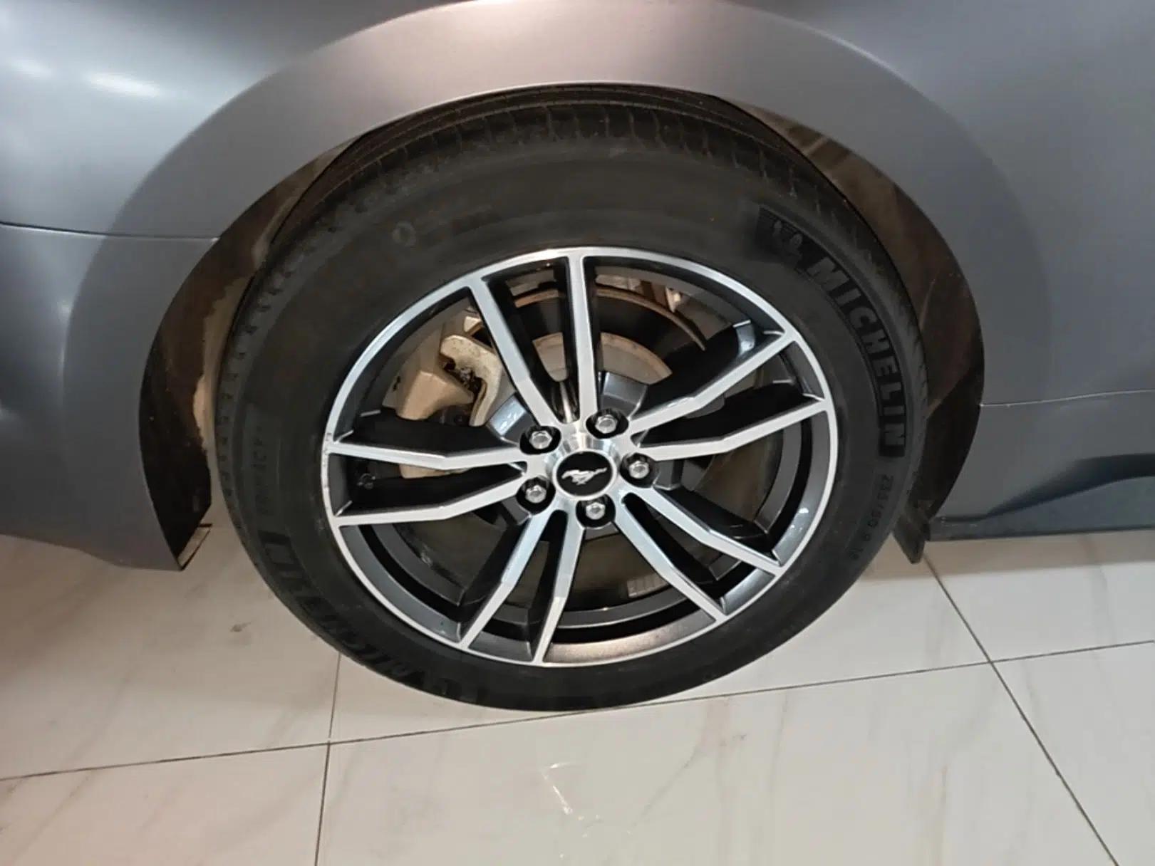 Ford Mustang 2016 2.3T Automatic Middle East Version — миниатюра 10