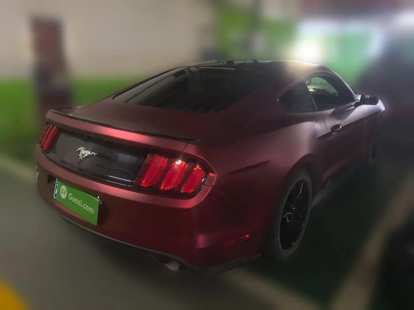 Ford Mustang 2017 2.3T Performance Edition — миниатюра 6