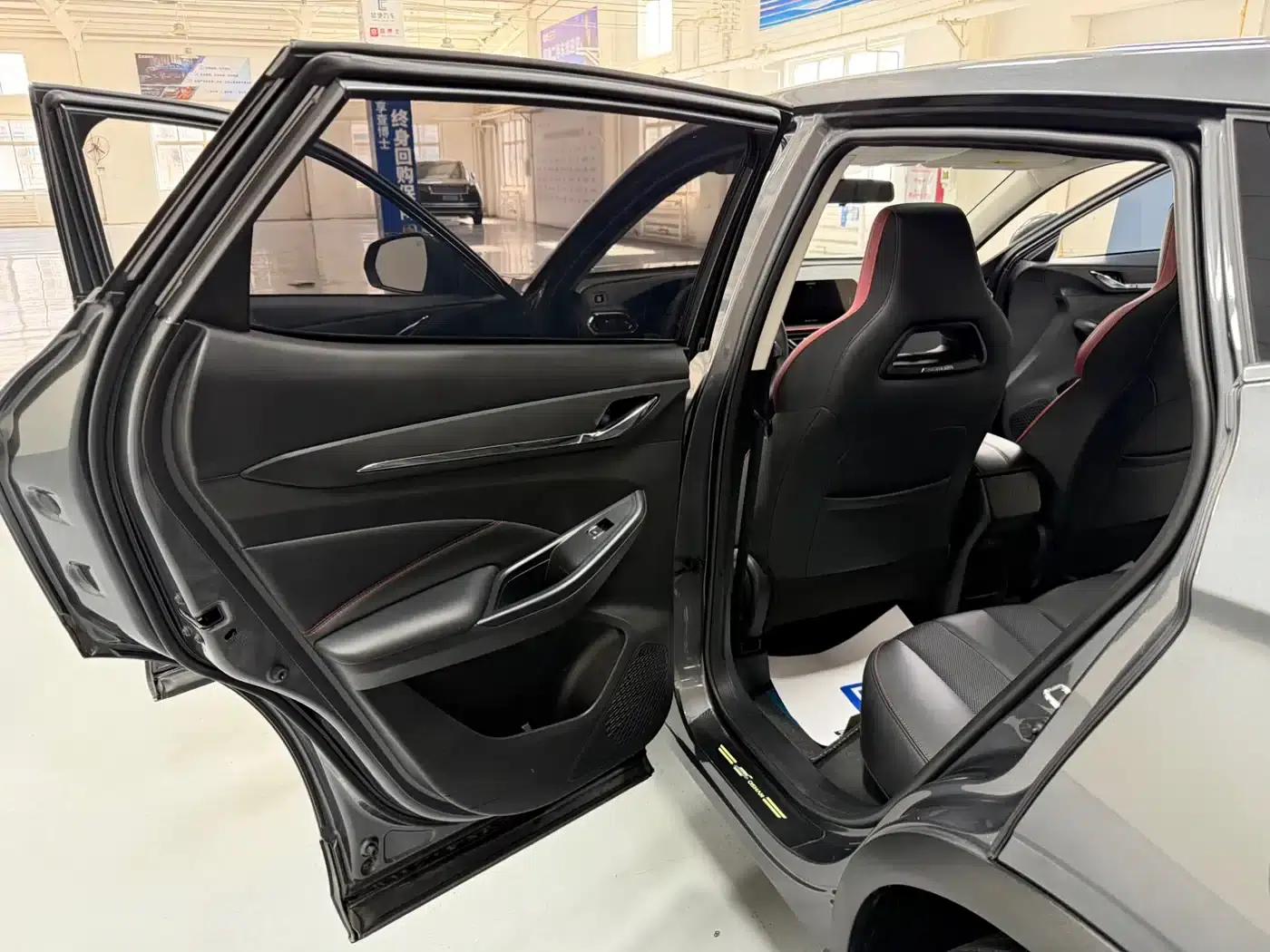 Changan Oushang X5 2023 Enjoy Edition 1.5T DCT Premium Model — миниатюра 12