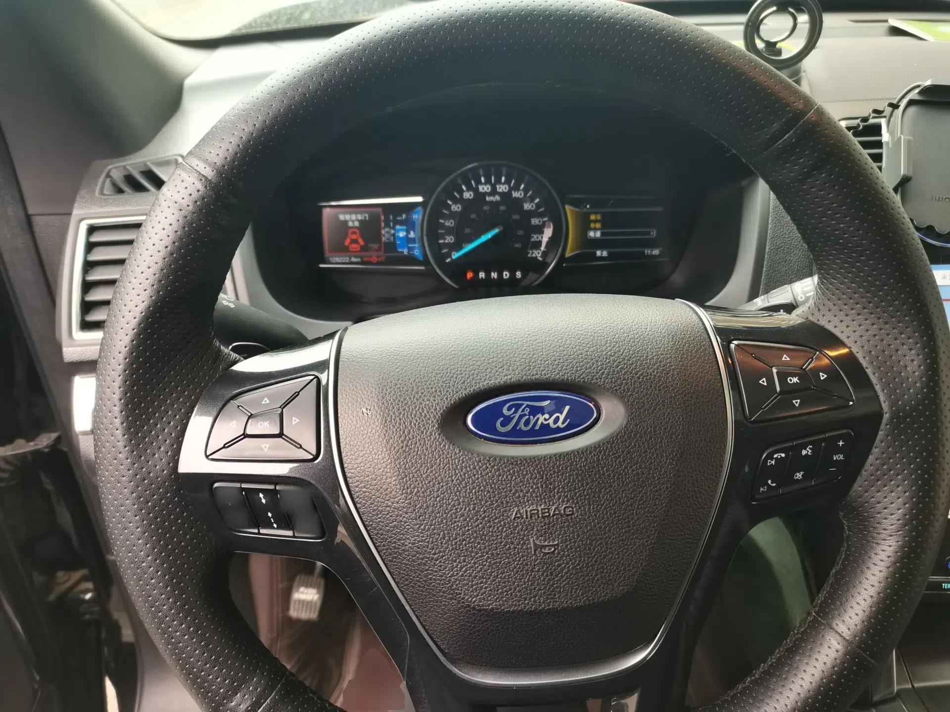 Ford Explorer 2017 3.5T Elite Edition — миниатюра 11