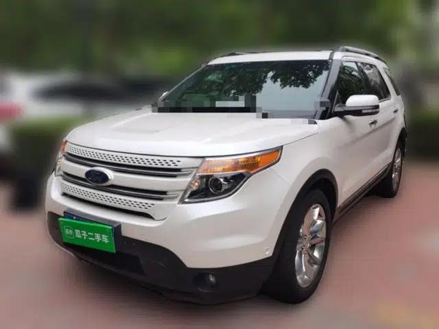Ford Explorer 2013 3.5L Deluxe Model