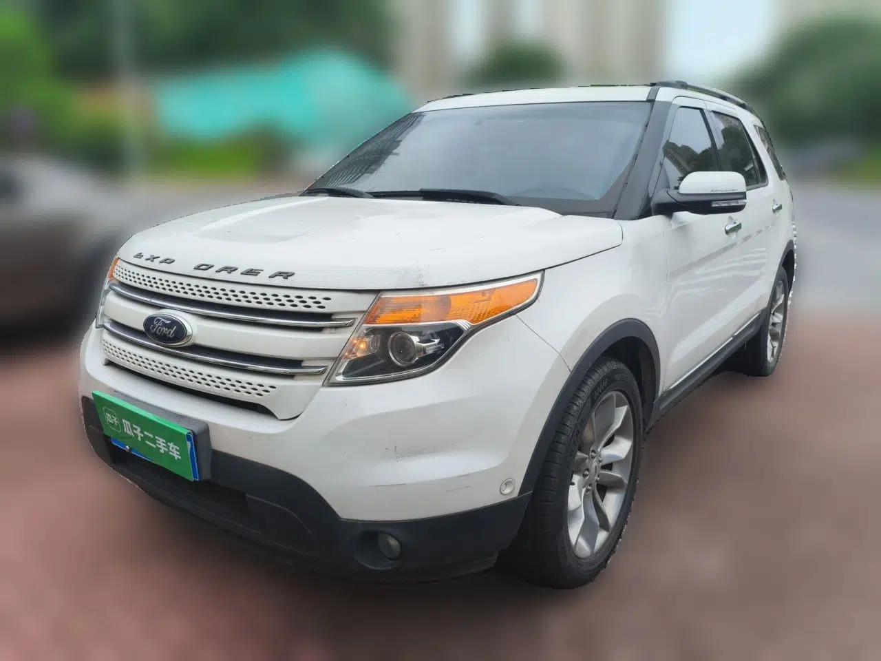 Ford Explorer 2013 3.5L Deluxe Model — миниатюра 1