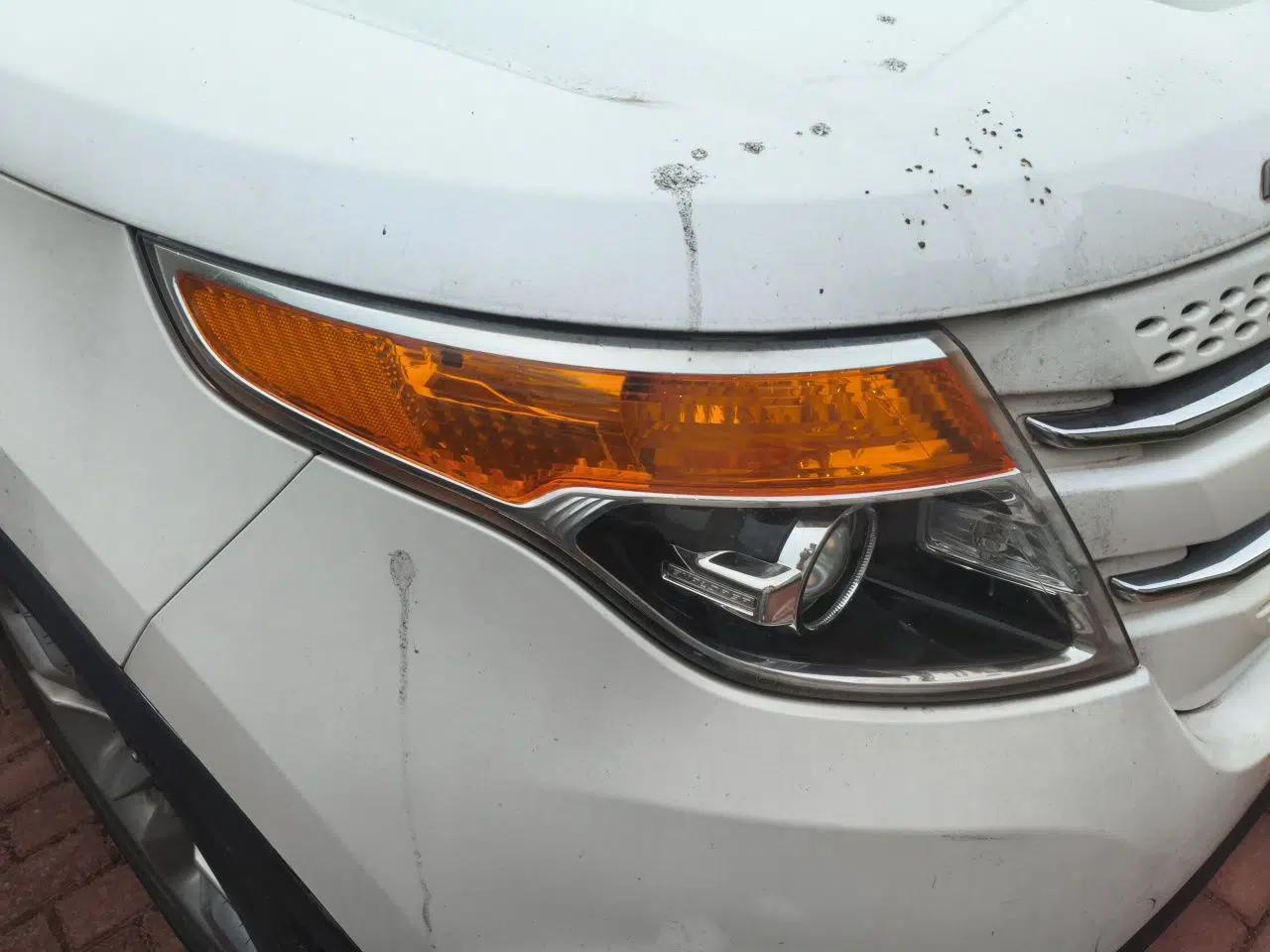 Ford Explorer 2013 3.5L Deluxe Model — миниатюра 7