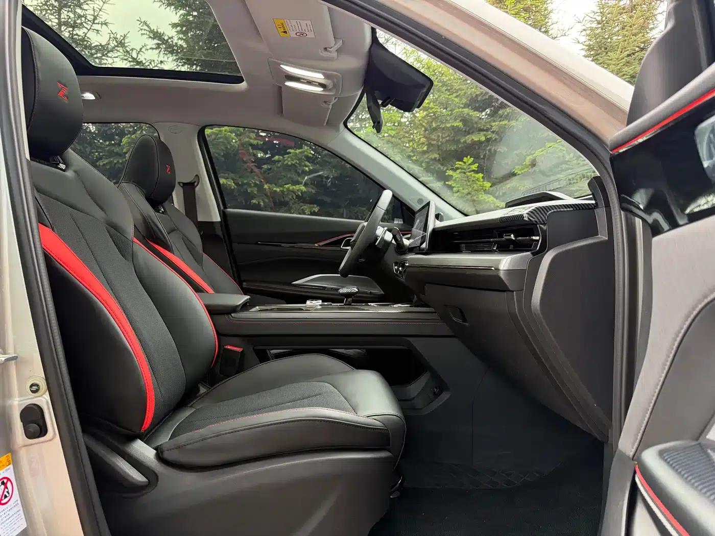 Changan Oushang Z6 2022 Blue Whale 1.5T DCT Smart Supreme Edition — миниатюра 15