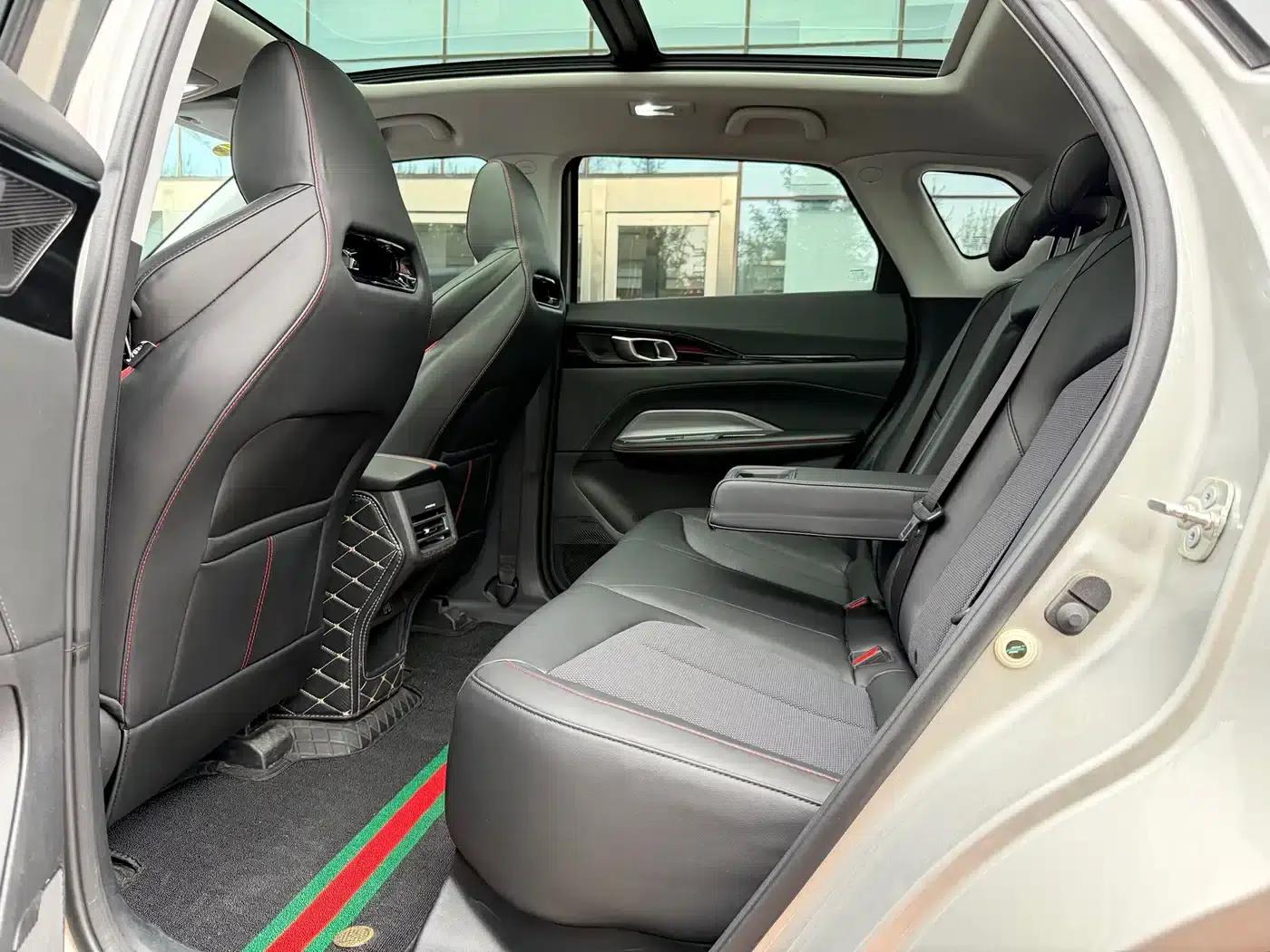 Changan Oushang Z6 2022 Blue Whale 1.5T DCT Smart Supreme Edition — миниатюра 17