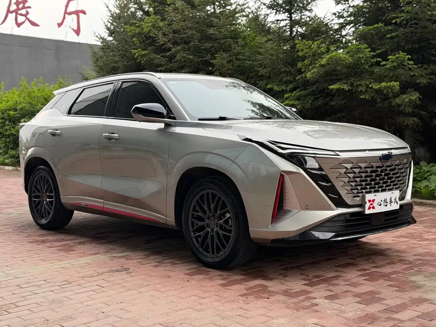 Changan Oushang Z6 2022 Blue Whale 1.5T DCT Smart Supreme Edition — миниатюра 3