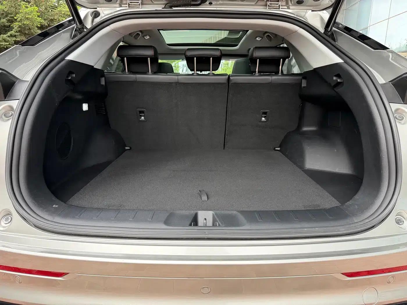 Changan Oushang Z6 2022 Blue Whale 1.5T DCT Smart Supreme Edition — миниатюра 9
