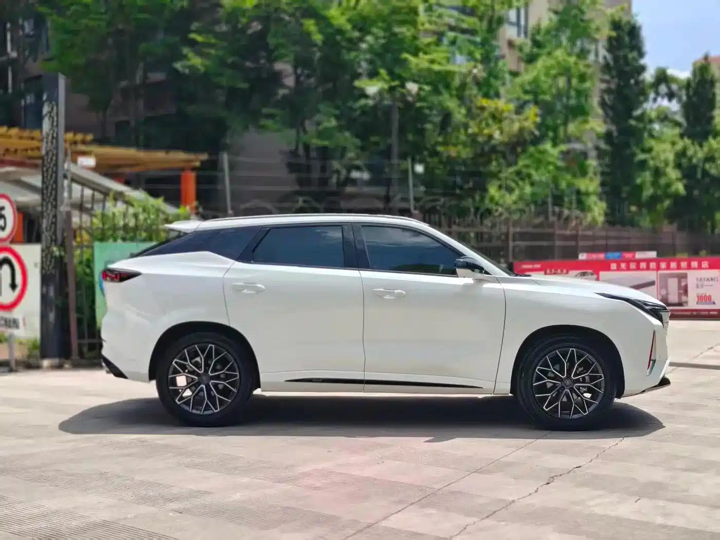 Changan Oushang Z6 2023 Blue Whale 1.5T DCT Smart Edition — миниатюра 15
