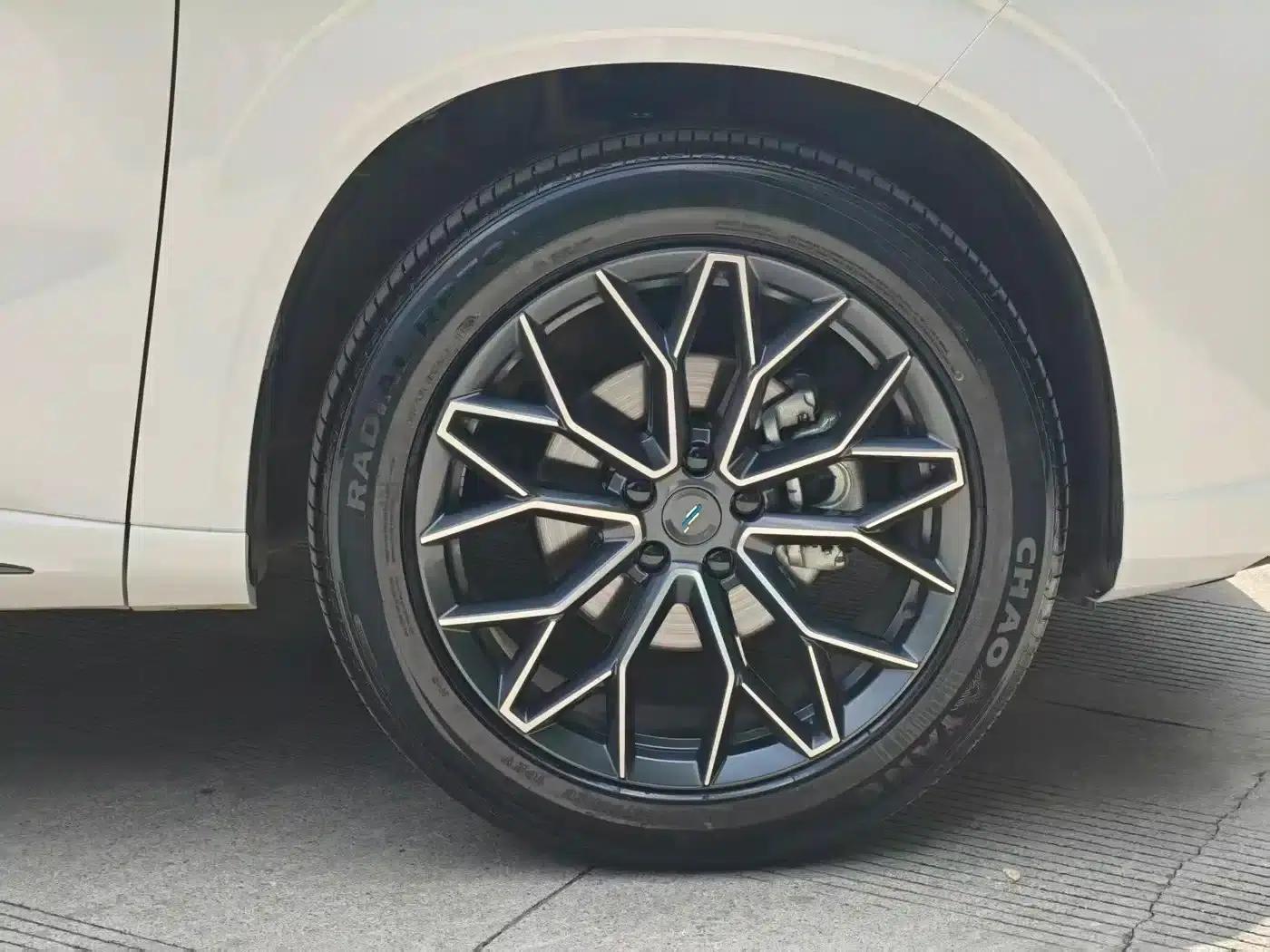 Changan Oushang Z6 2023 Blue Whale 1.5T DCT Smart Edition — миниатюра 16