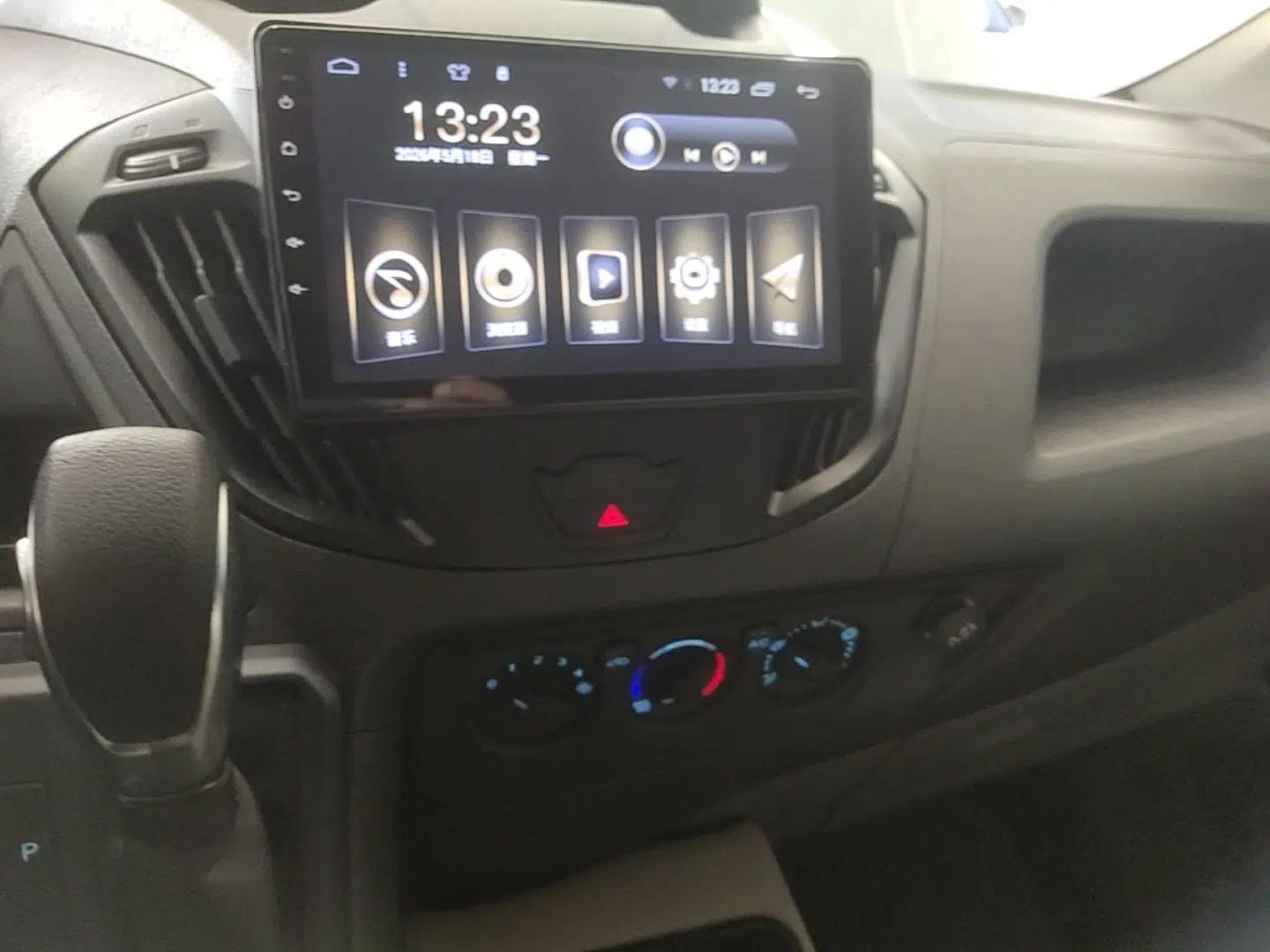 Ford Transit 2019 2.0T Gasoline Automatic Multi-Function Commercial Vehicle Short Wheelbase Low Roof 6-Seater China VI Standard — миниатюра 15