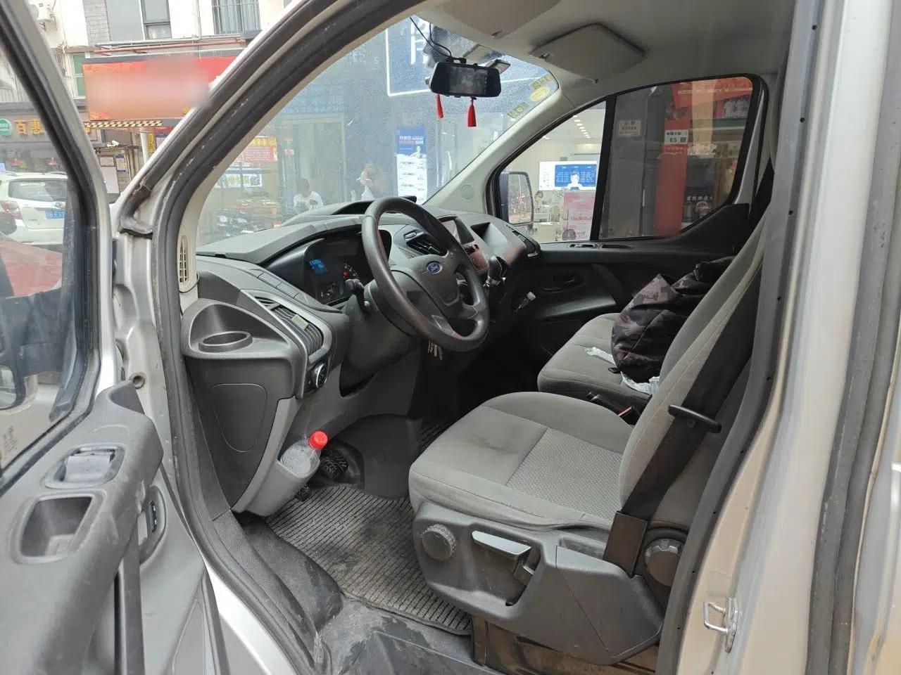 Ford Transit 2017 2.0T Diesel Multi-Purpose Commercial Vehicle Short Wheelbase Low Roof China V Standard — миниатюра 17