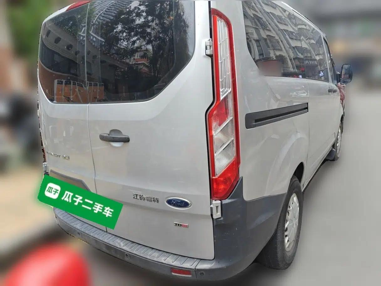 Ford Transit 2017 2.0T Diesel Multi-Purpose Commercial Vehicle Short Wheelbase Low Roof China V Standard — миниатюра 6