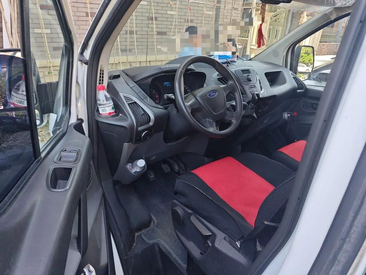 Ford Transit 2019 2.0T Diesel Multi-Purpose Commercial Vehicle Short Wheelbase Mid-Roof Design 6-Seater China VI Standard — миниатюра 17