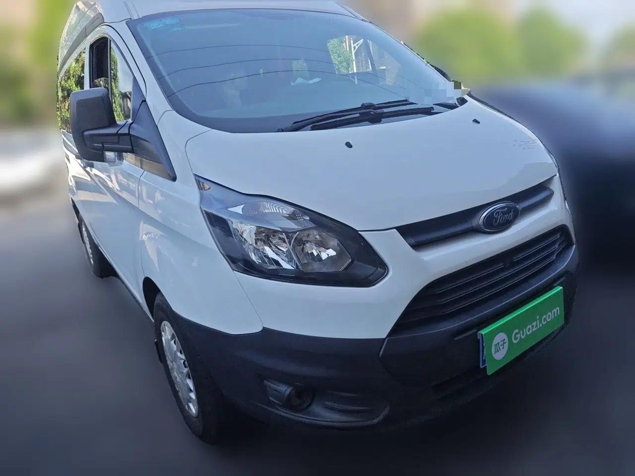 Ford Transit 2019 2.0T Diesel Multi-Purpose Commercial Vehicle Short Wheelbase Mid-Roof Design 6-Seater China VI Standard — миниатюра 3