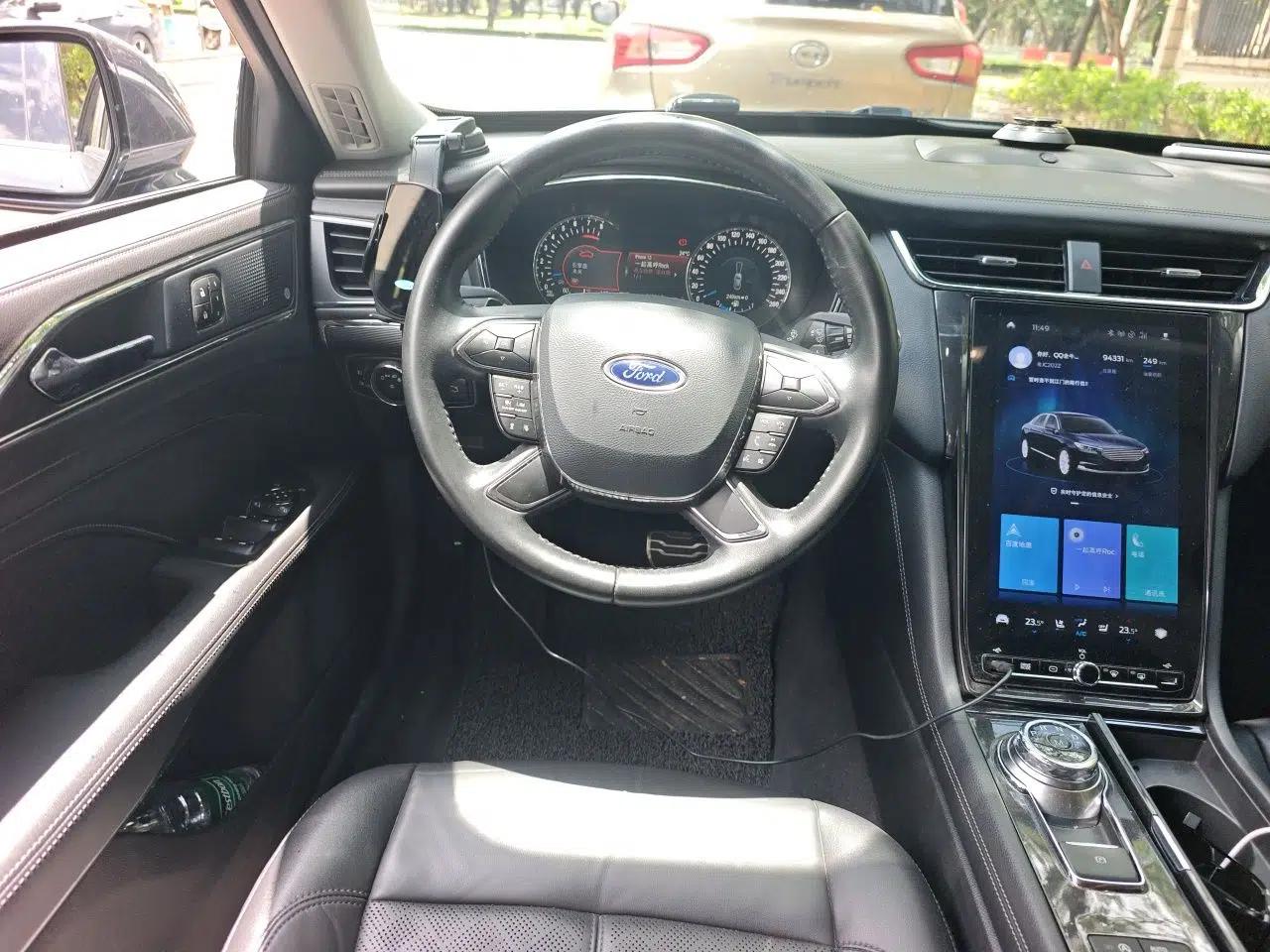 Ford Taurus 2019 EcoBoost 245 Premium Edition — миниатюра 11