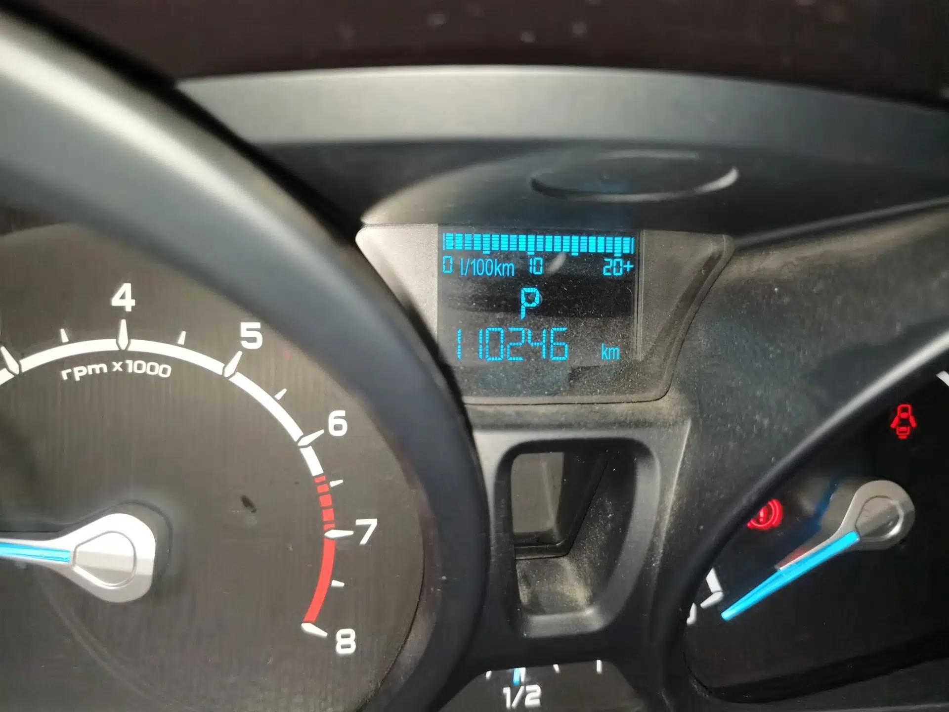 Ford EcoSport 2013 1.5L Automatic Fashion Model — миниатюра 13