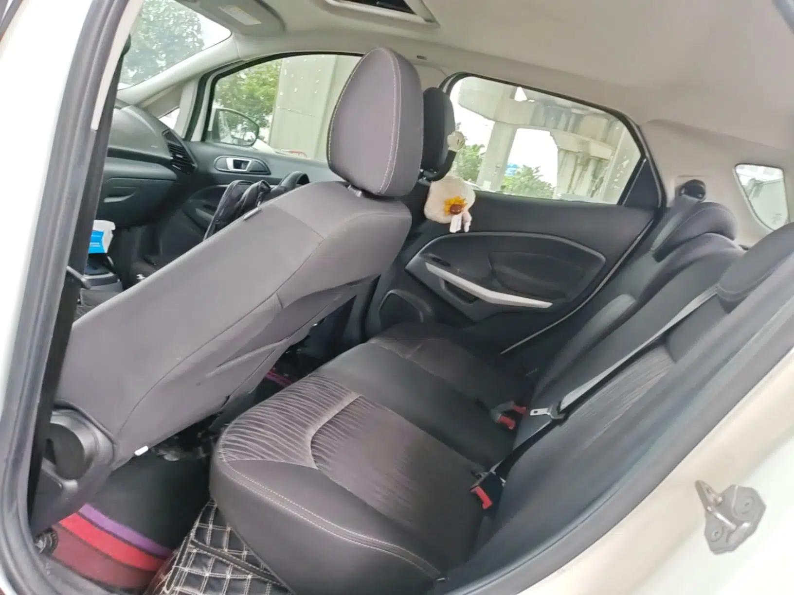 Ford EcoSport 2017 1.5L Automatic Prestige Model — миниатюра 19
