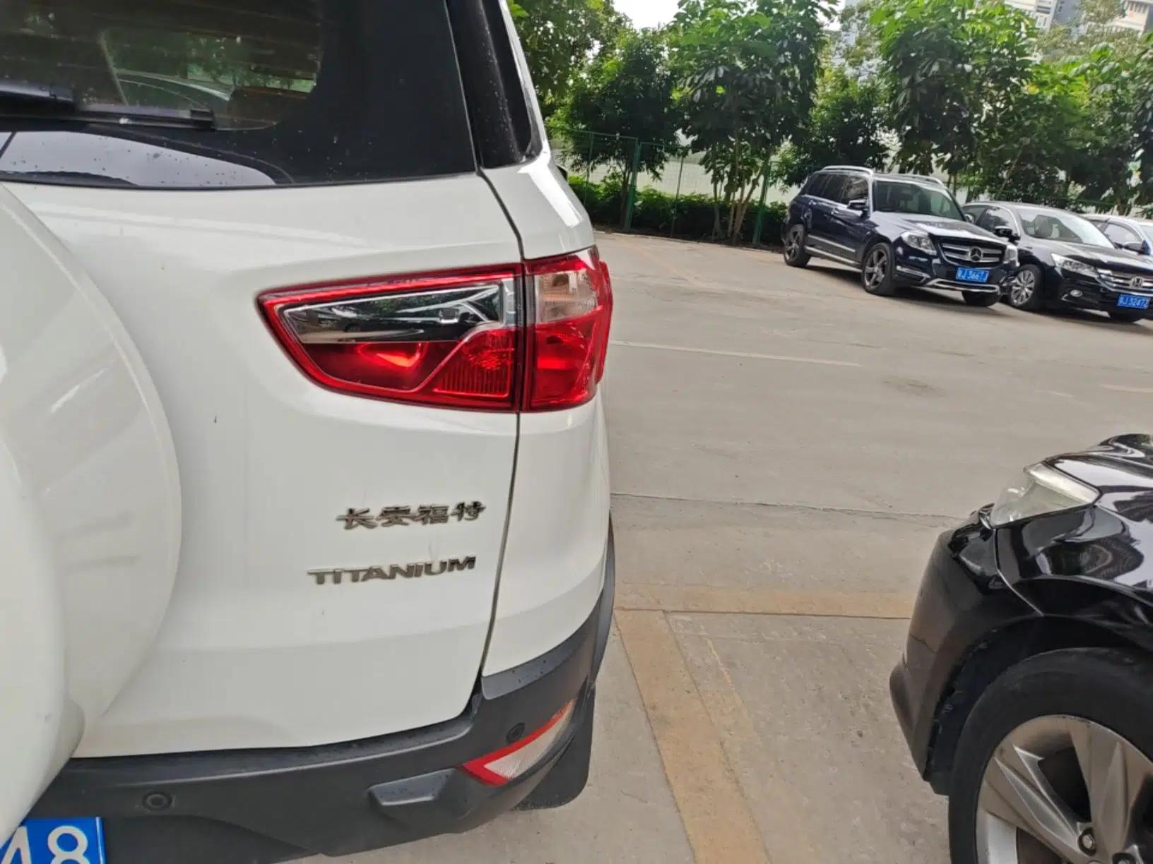 Ford EcoSport 2017 1.5L Automatic Prestige Model — миниатюра 8