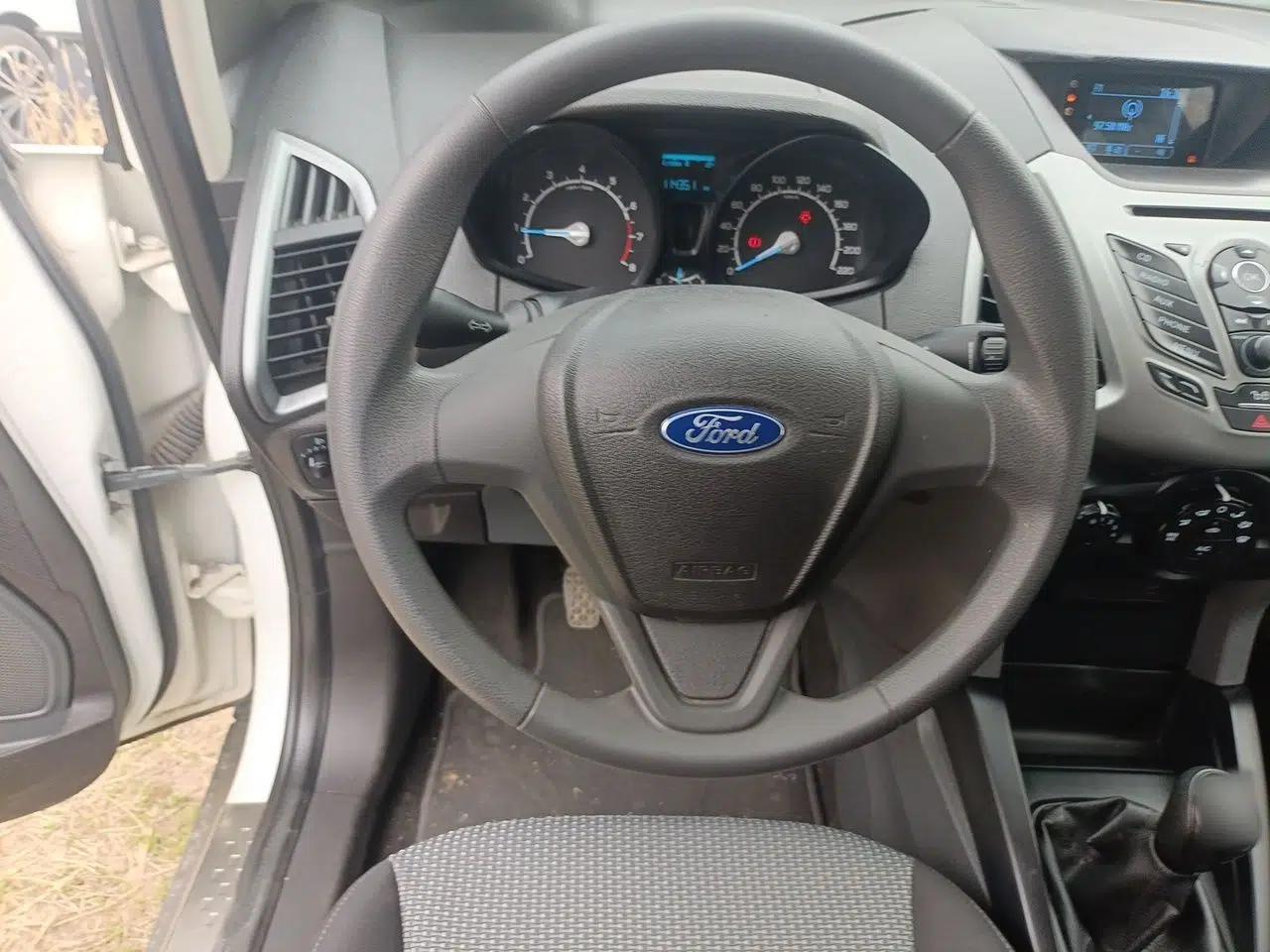 Ford EcoSport 2013 1.5L Manual Comfort Model — миниатюра 11