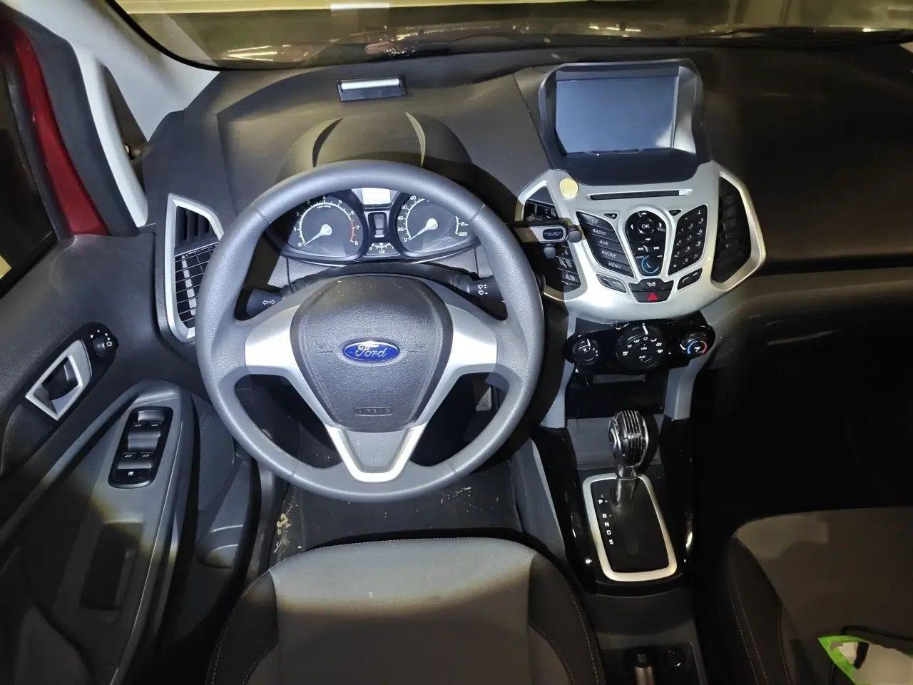 Ford EcoSport 2013 1.5L Automatic Fashion Model — миниатюра 9