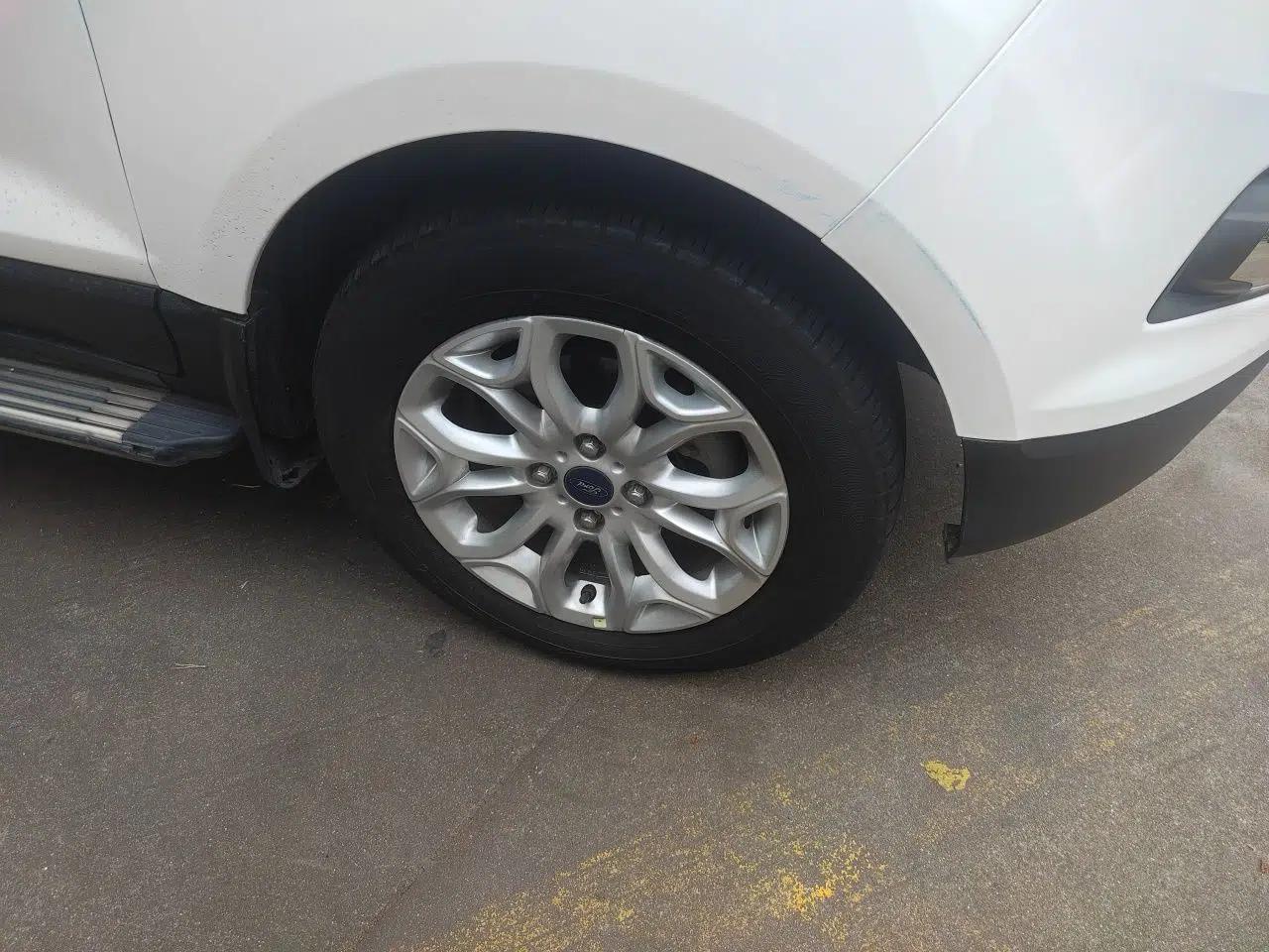 Ford EcoSport 2013 1.5L Automatic Prestige Model — миниатюра 8