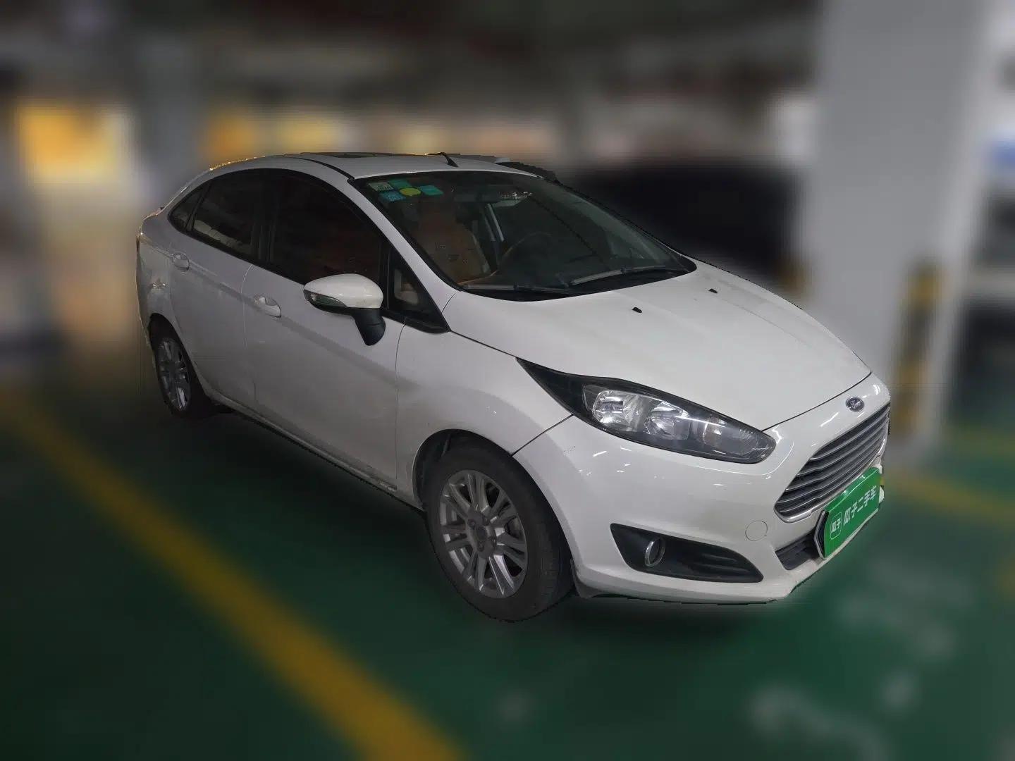 Ford Fiesta 2013 Sedan 1.5L Automatic Prestige Model — миниатюра 3