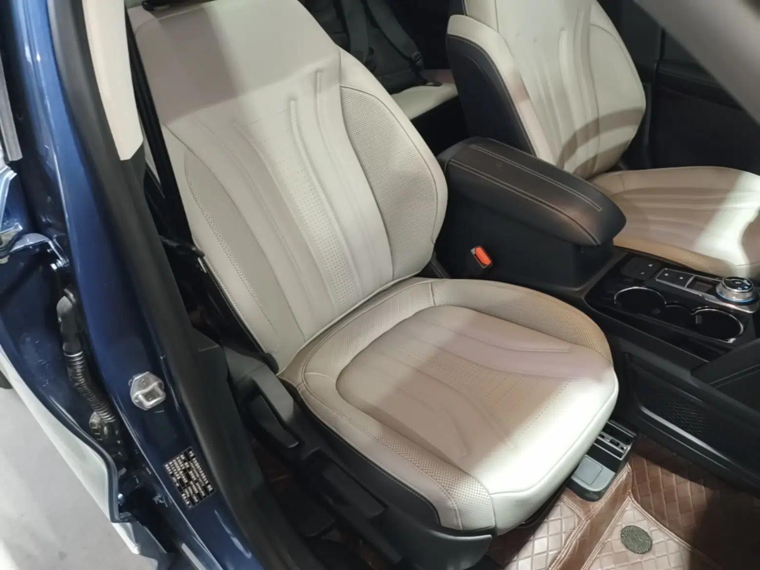 Ford Escape 2020 EcoBoost 245 Two-Wheel Drive Smart & Enjoyment Model — миниатюра 22