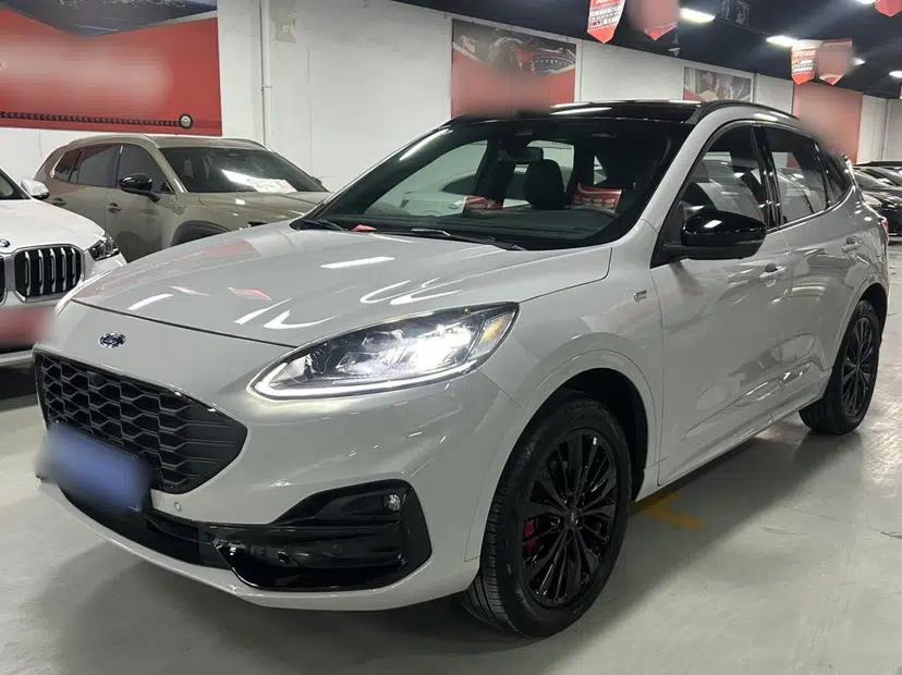 Ford Escape 2024 EcoBoost 245 Four-Wheel Drive ST-Line Pro Trim — миниатюра 1