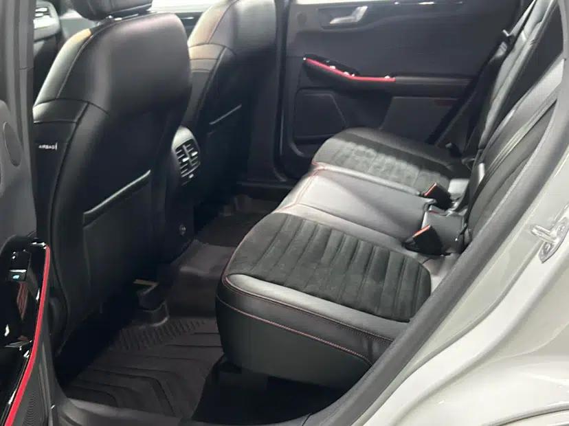Ford Escape 2024 EcoBoost 245 Four-Wheel Drive ST-Line Pro Trim — миниатюра 21